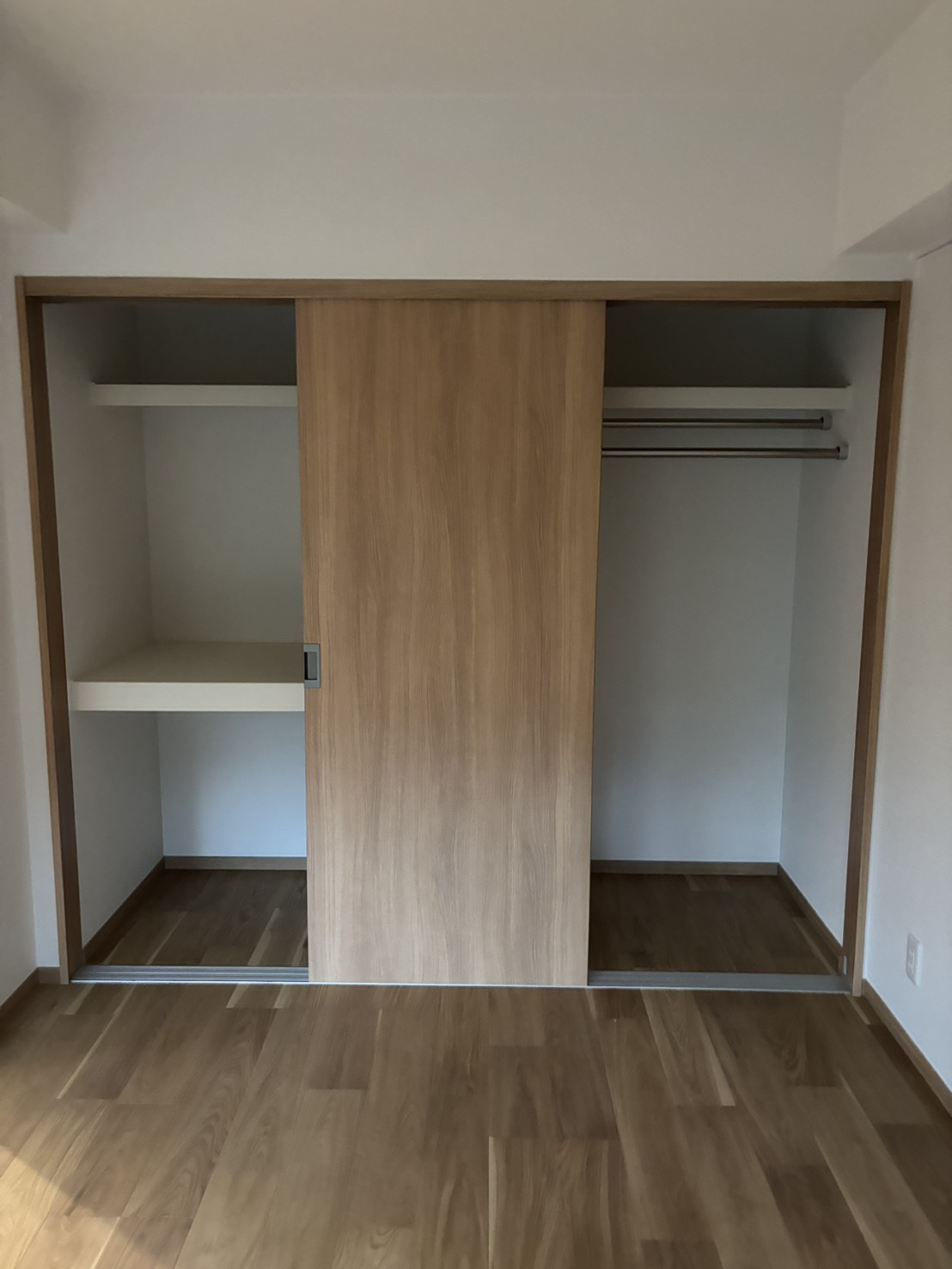 洋室1
クローゼット