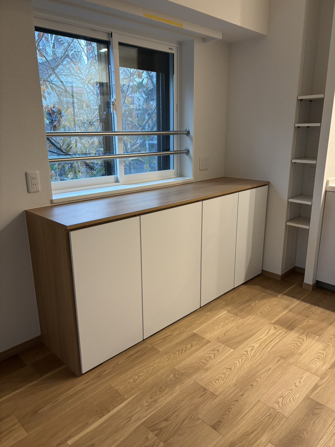 リビング収納
キャビオス