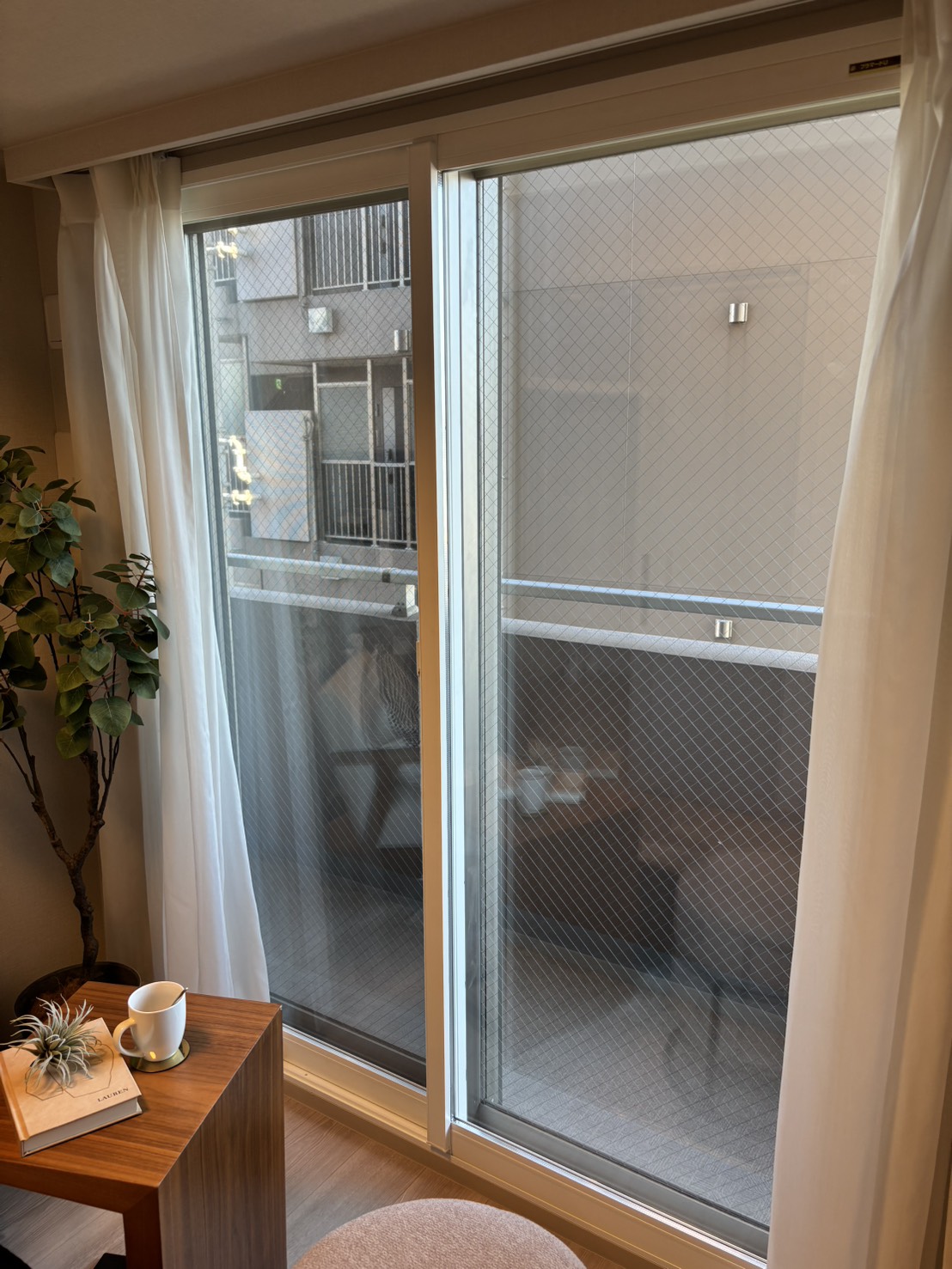 インナーサッシ